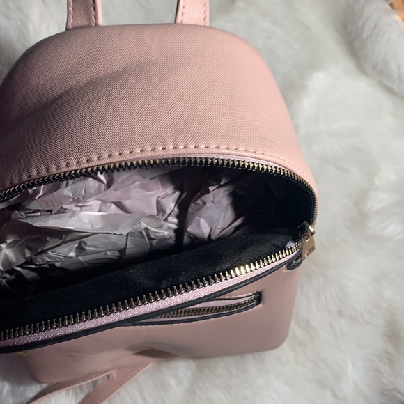 NWT cute mini backpack - Picture 3 of 4